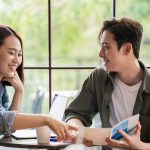 College students still follow familiar relationship paths despite dating app era, study finds