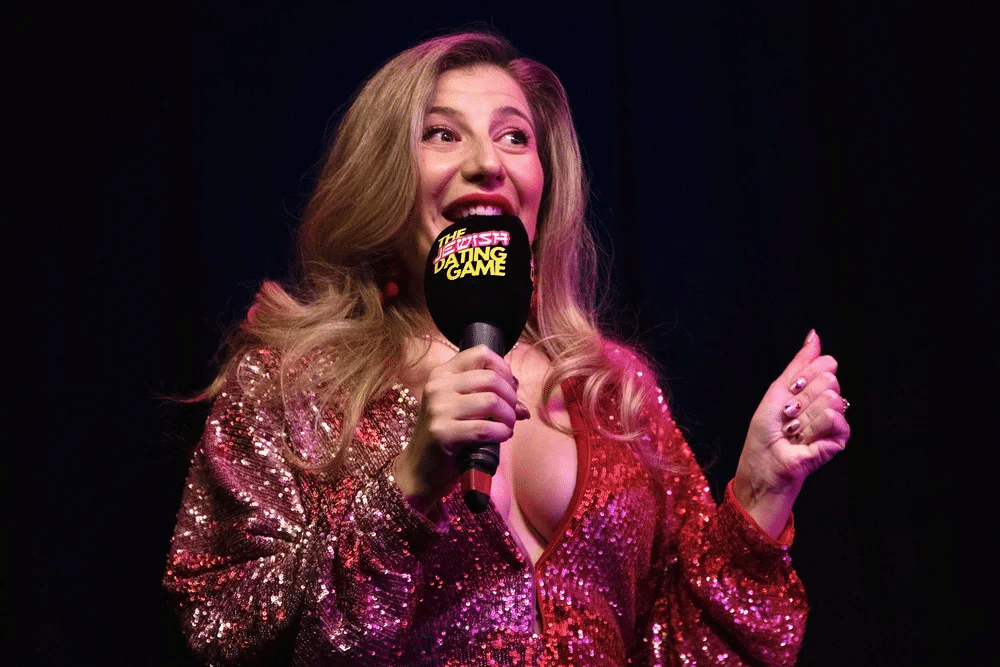 Looking for love in front of a live audience at the Jewish Dating Game