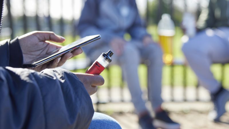 Tweens on social media: Experts say it could lead to earlier substance use